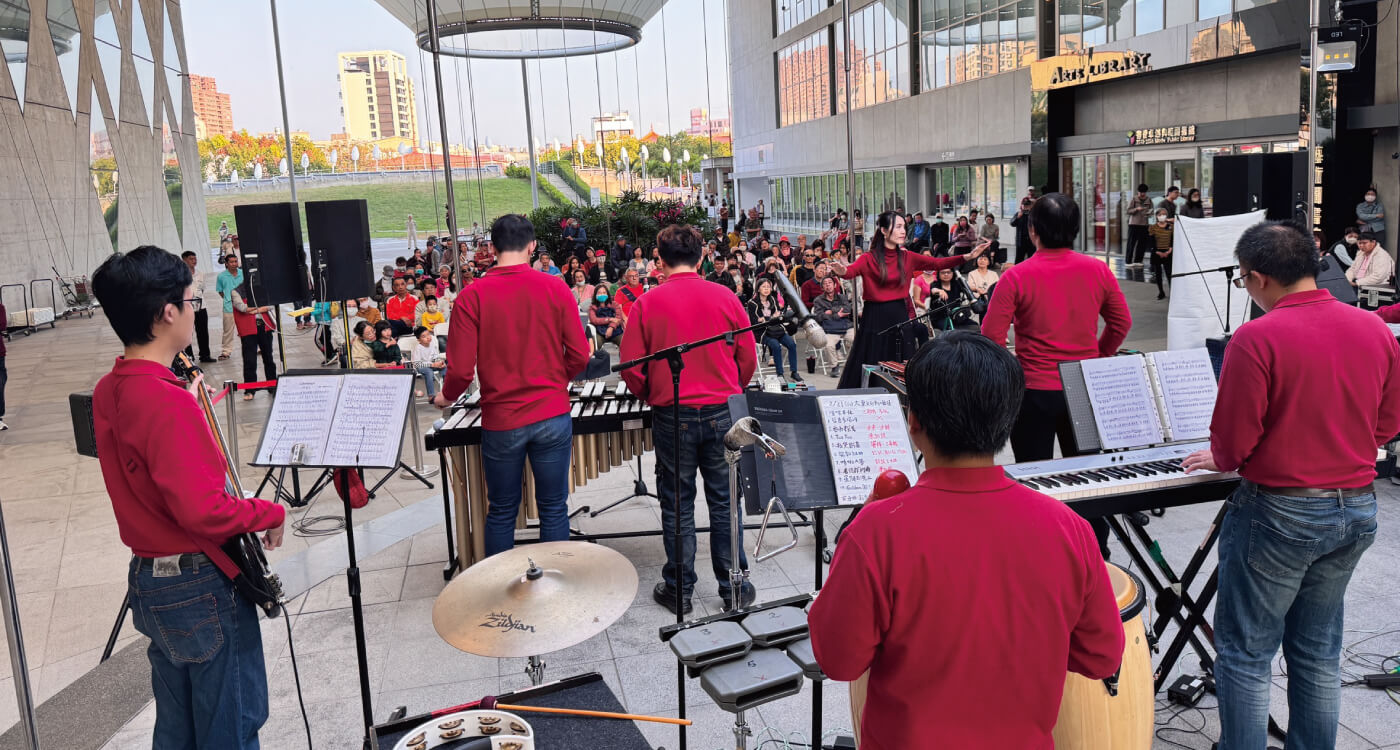 在大東的夜色前，聽見最溫暖的聲音的第2張圖片